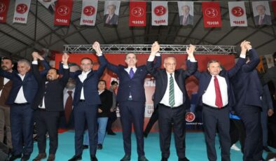 Ömer Çelik’ten Bilal Uludağ’a övgü