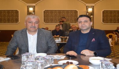 Yeniden Refah Partisi’nden Adana’da Birlik ve Beraberlik Mesajı: Başkan İregör İftarda Konuştu