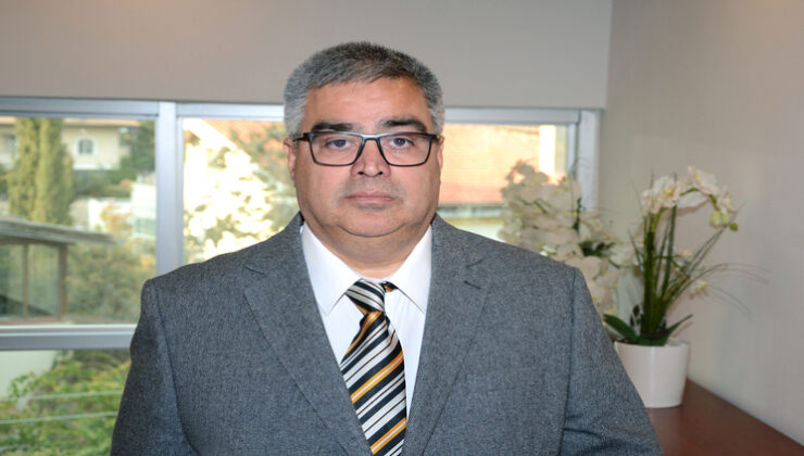 ŞİFA VEREN ELLERİ İNCİTMEYİN!