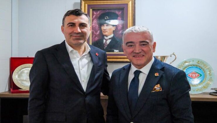 CHP İl Başkanı Anıl Tanburoğlu Çukurova Gazeteciler Cemiyeti’ni Ziyaret Etti